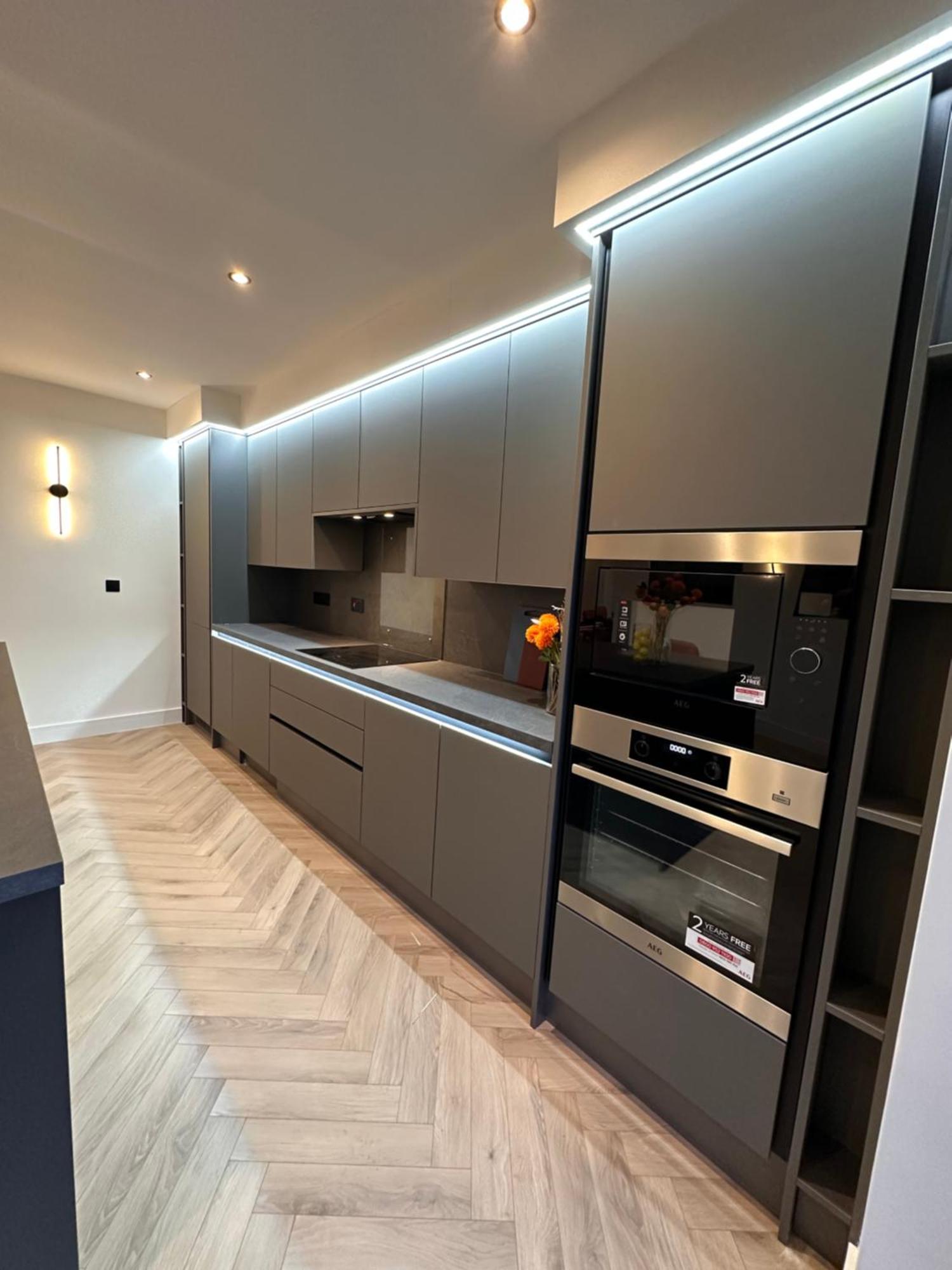 R5 - Luxury Private Ensuite Self-Contained Room - Newly Renovated Гейлсовен Екстер'єр фото