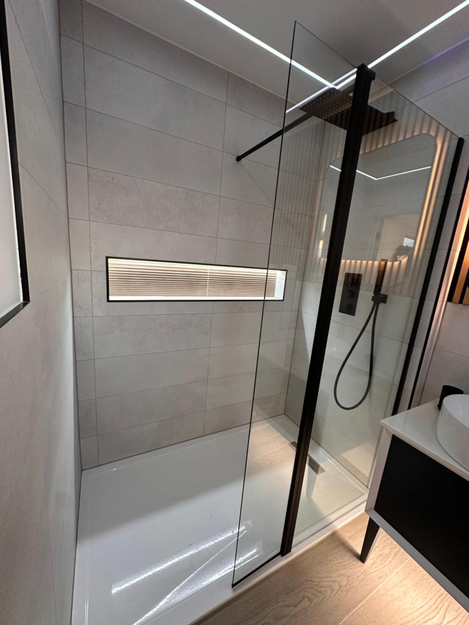 R5 - Luxury Private Ensuite Self-Contained Room - Newly Renovated Гейлсовен Екстер'єр фото