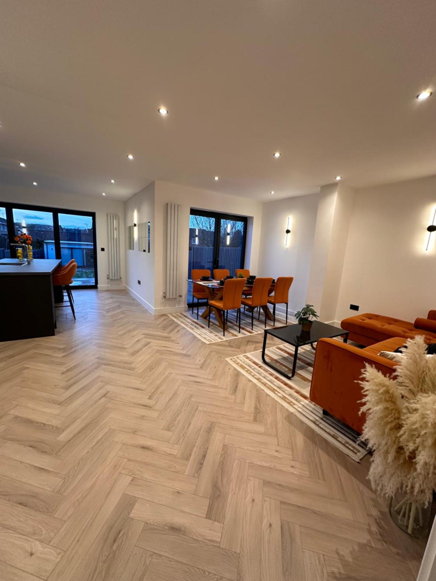R5 - Luxury Private Ensuite Self-Contained Room - Newly Renovated Гейлсовен Екстер'єр фото
